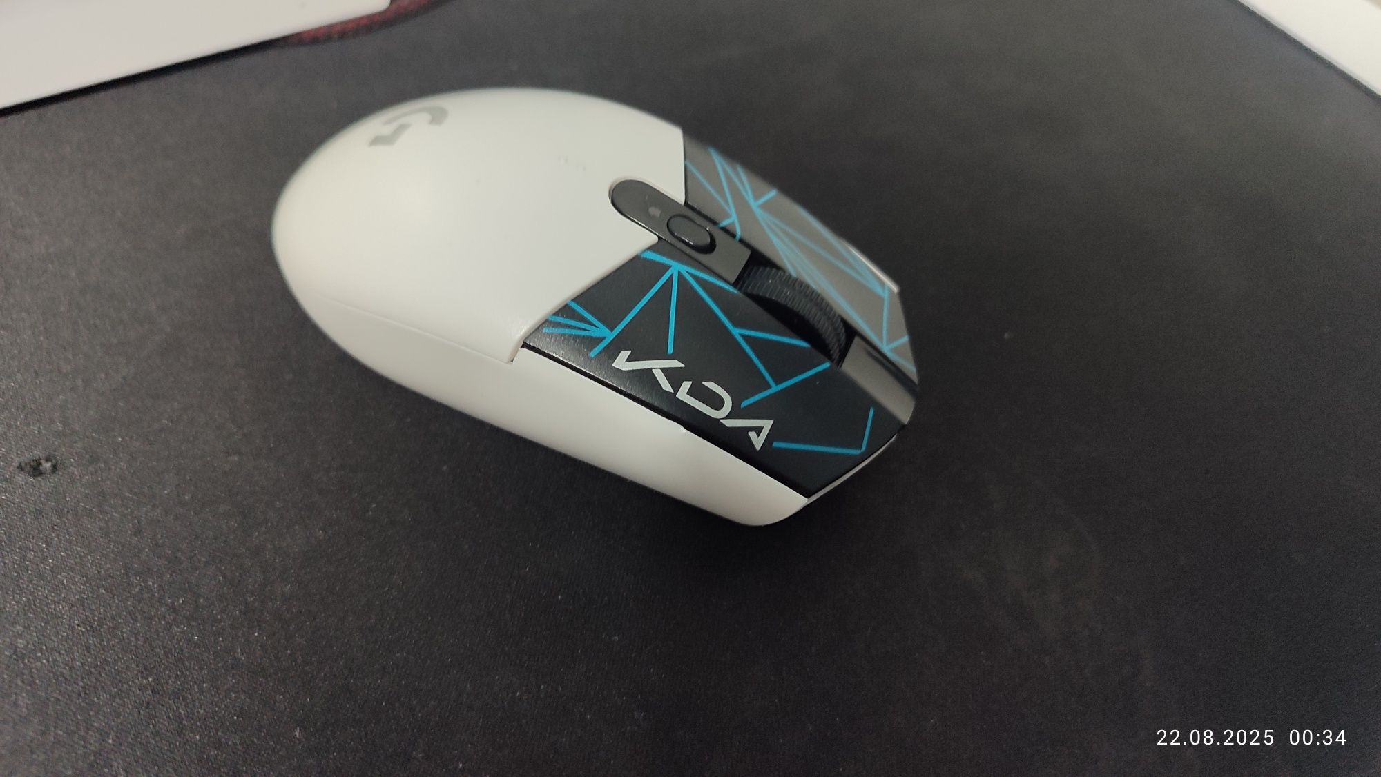 Мышь Logitech G304