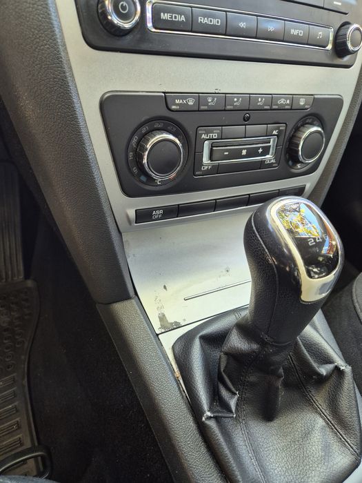 Vand Skoda Octavia 2 facelift 1.2 tsi