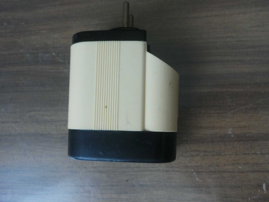 Зарядное устройство зу-63 для зарядки батарей 7Д-0,1