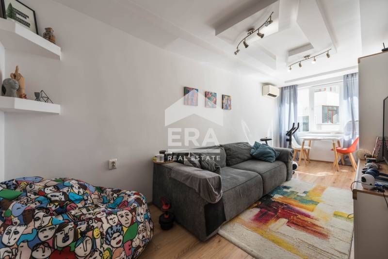 Продава се Тристаен апартамент в Варна, Лятно кино Тракия - 81 кв.м за 2210 €/кв.м - Снимка #3