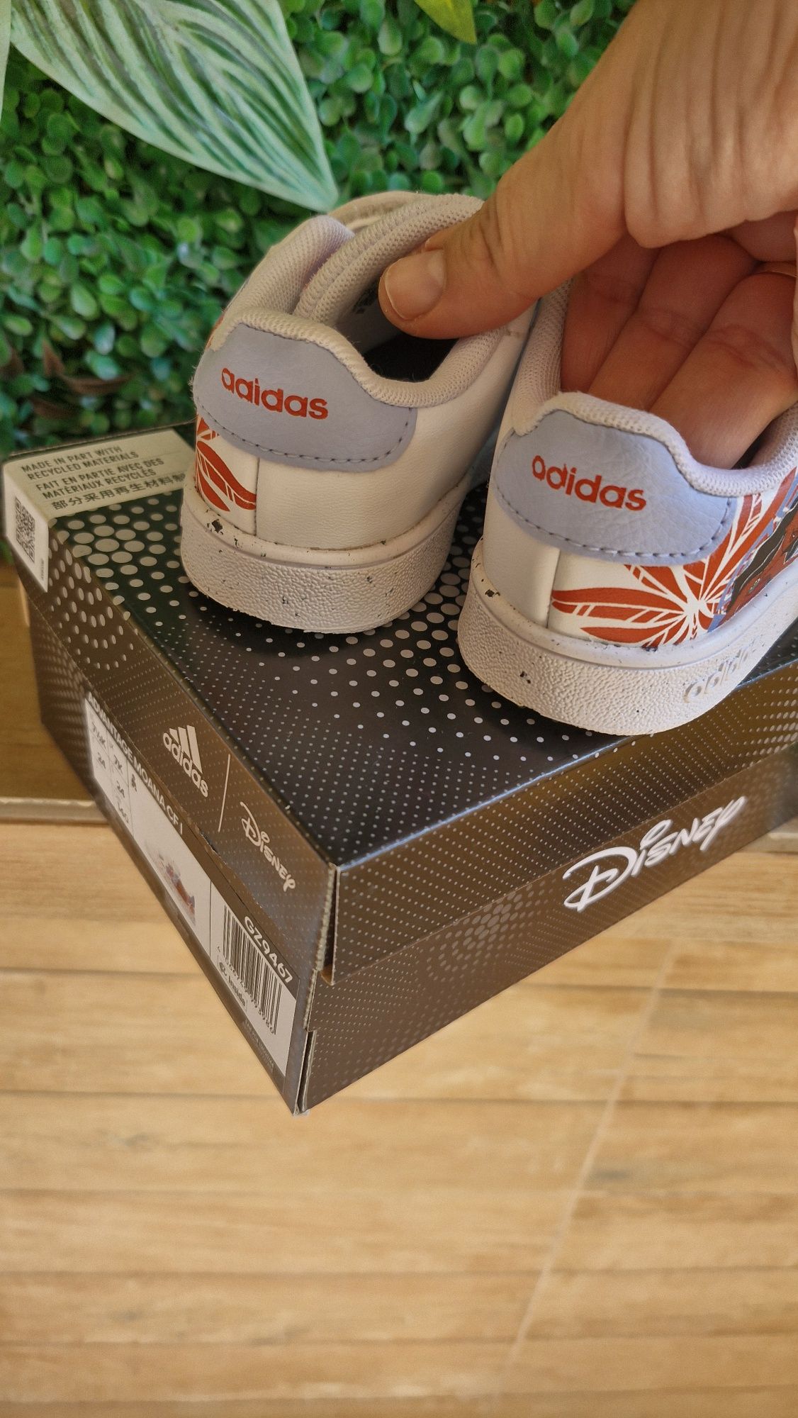 Adidas Moana Ваяна бели маратонки за момиче