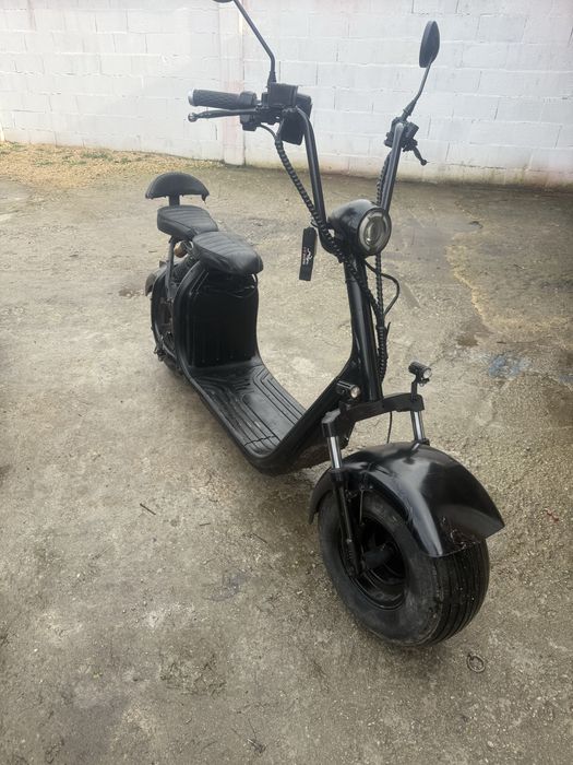 Мотор на ток тип чопър със нова батерия