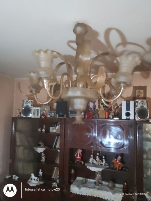 Vând candelabru mare