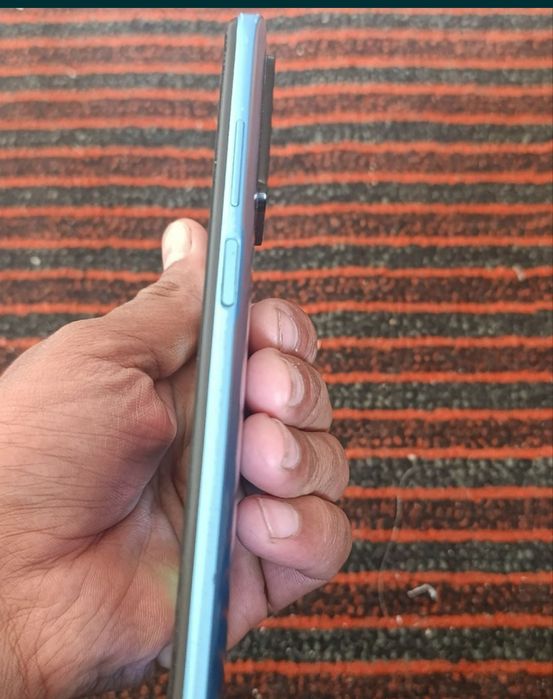 Redmi 10 4+3/64 aybi yóq ochilmagan