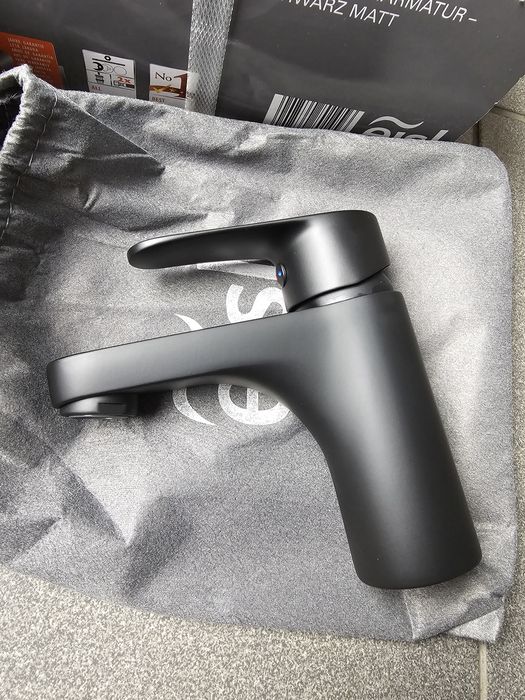 Baterie pentru lavoar baie Negru mat