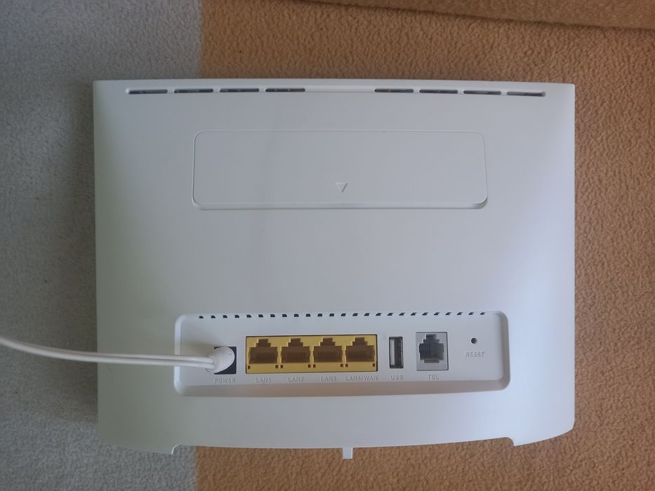 Router 4G+ Huawei B525-23a, Modem cu SIM Hotspot decodat