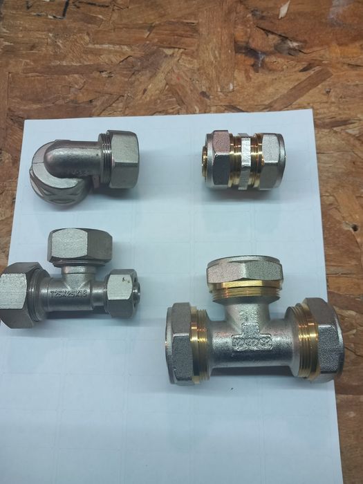 Фитинги за тръба с алуминиева вложка за изработка на парно/Pex Al