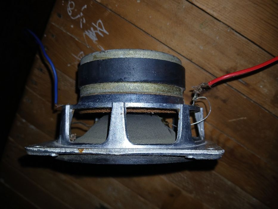 Продаются динамики