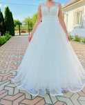 Rochie de mireasa tip printesa