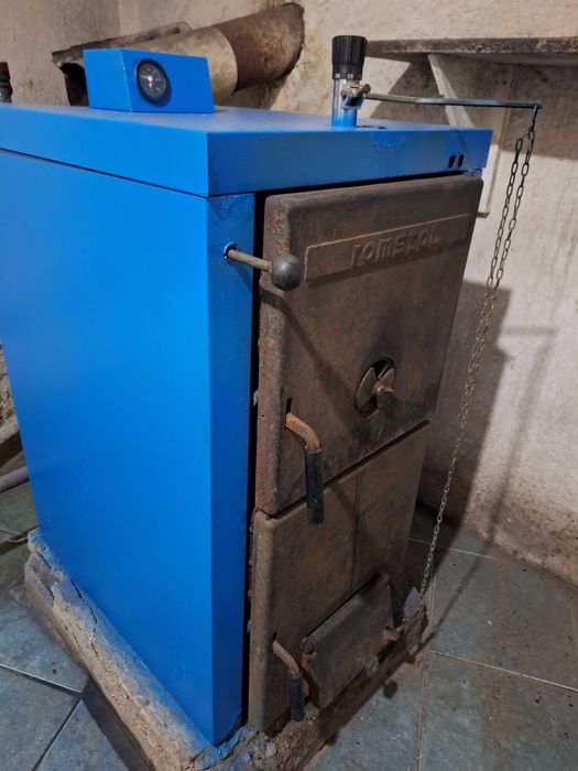 Vand centrala termica pe lemne si carbune.