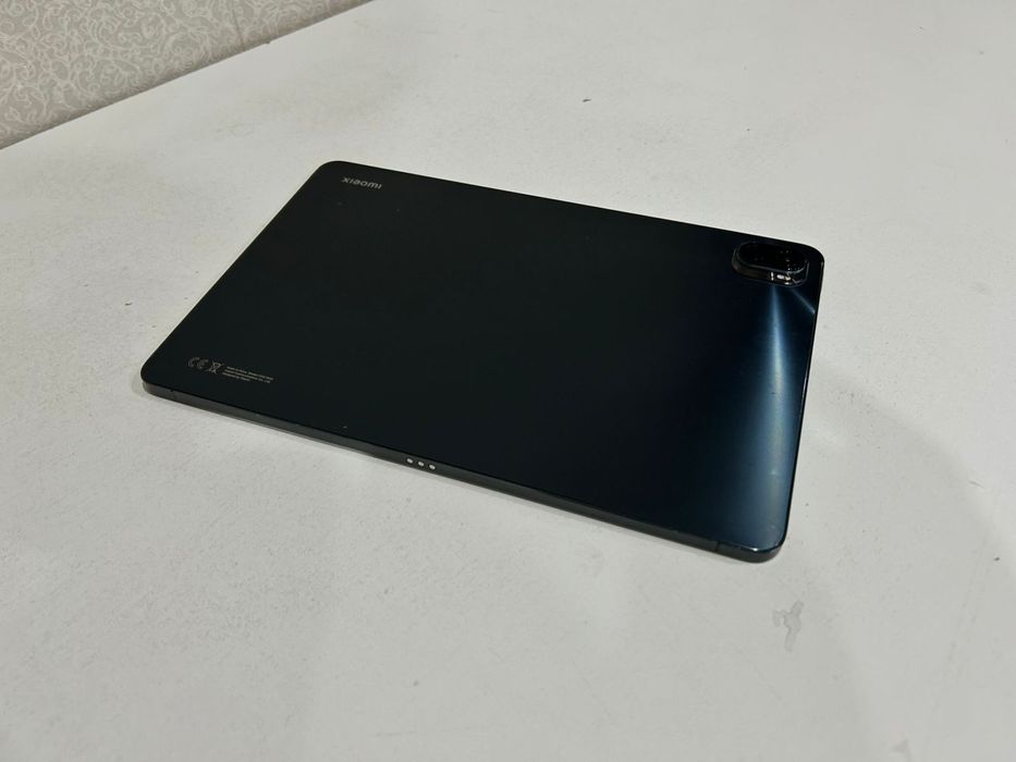 xiaomi pad 5 6/128, состояние идеальное, в комплекте чехол и коробка с