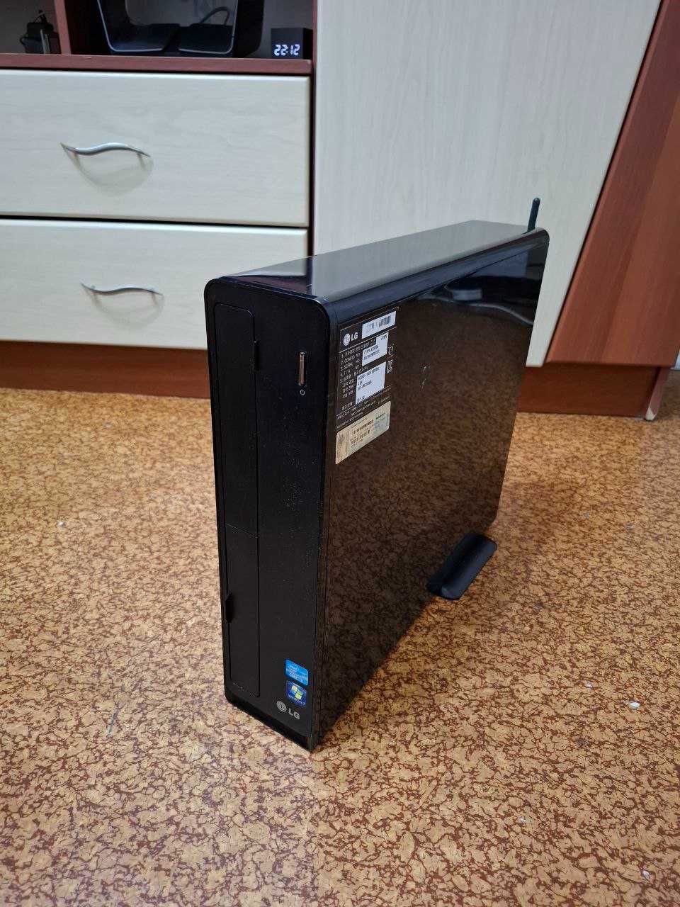 компьютер из кореи  LG전자 Z70PS-AR3306