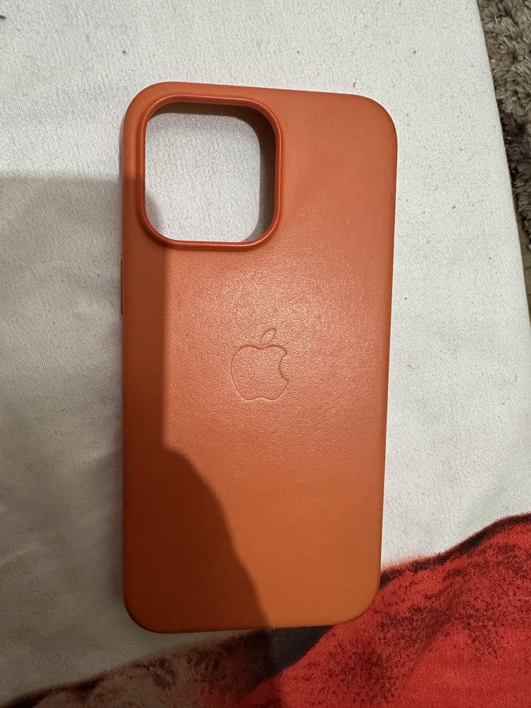 Husa apple iphone 14 pro max leather Case Magsafe portocalie