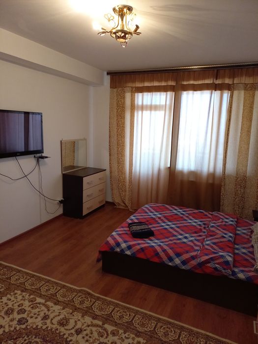 сутки 8000в центре..