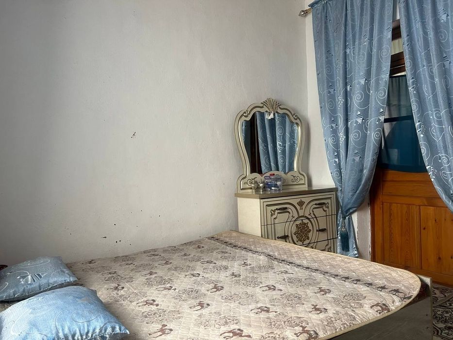 Tayyor uy joy sotiladi jixoz-ar bilan yashash uchun tayyor