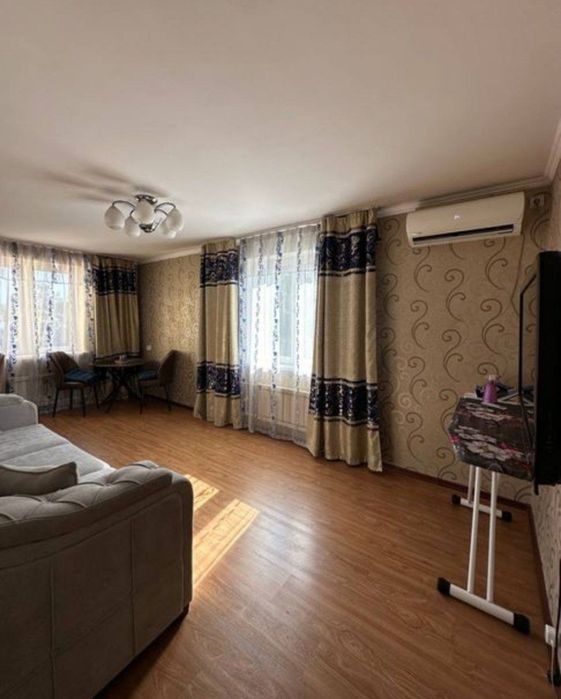 Аренда  квартиры максим горький бий буз базар Салам чайхана художник