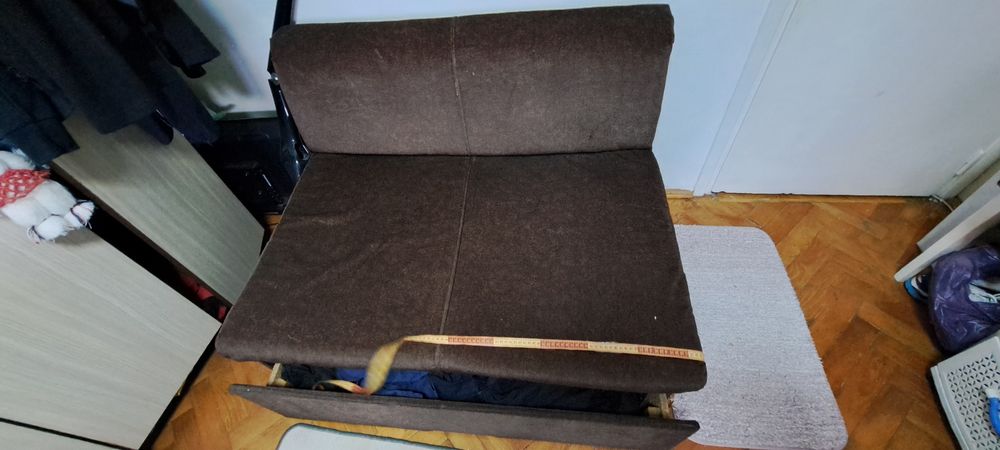 Donez  doua corpuri coltar