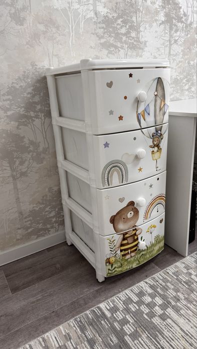 Комод детский белый на колесиках