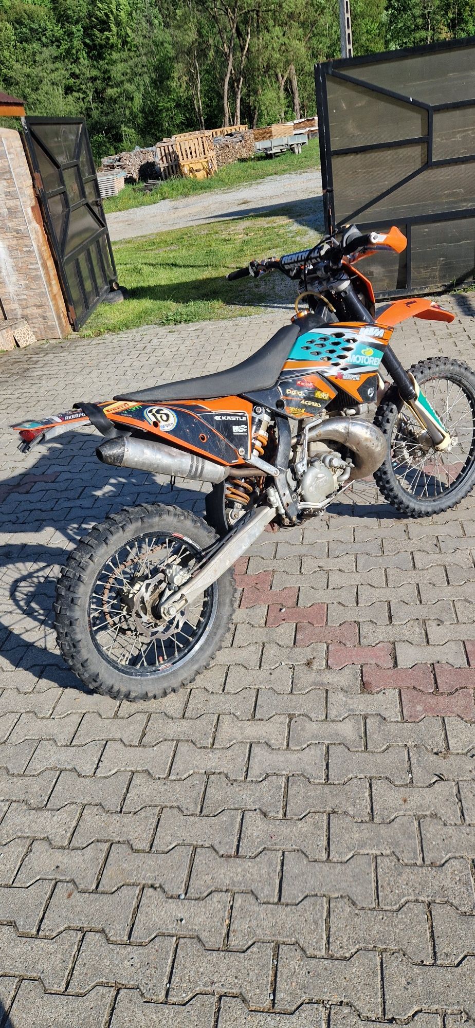 Vând KTM exc 200 2t.