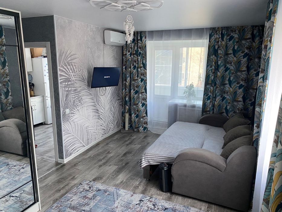 Продам однокомнатную квартиру в центре