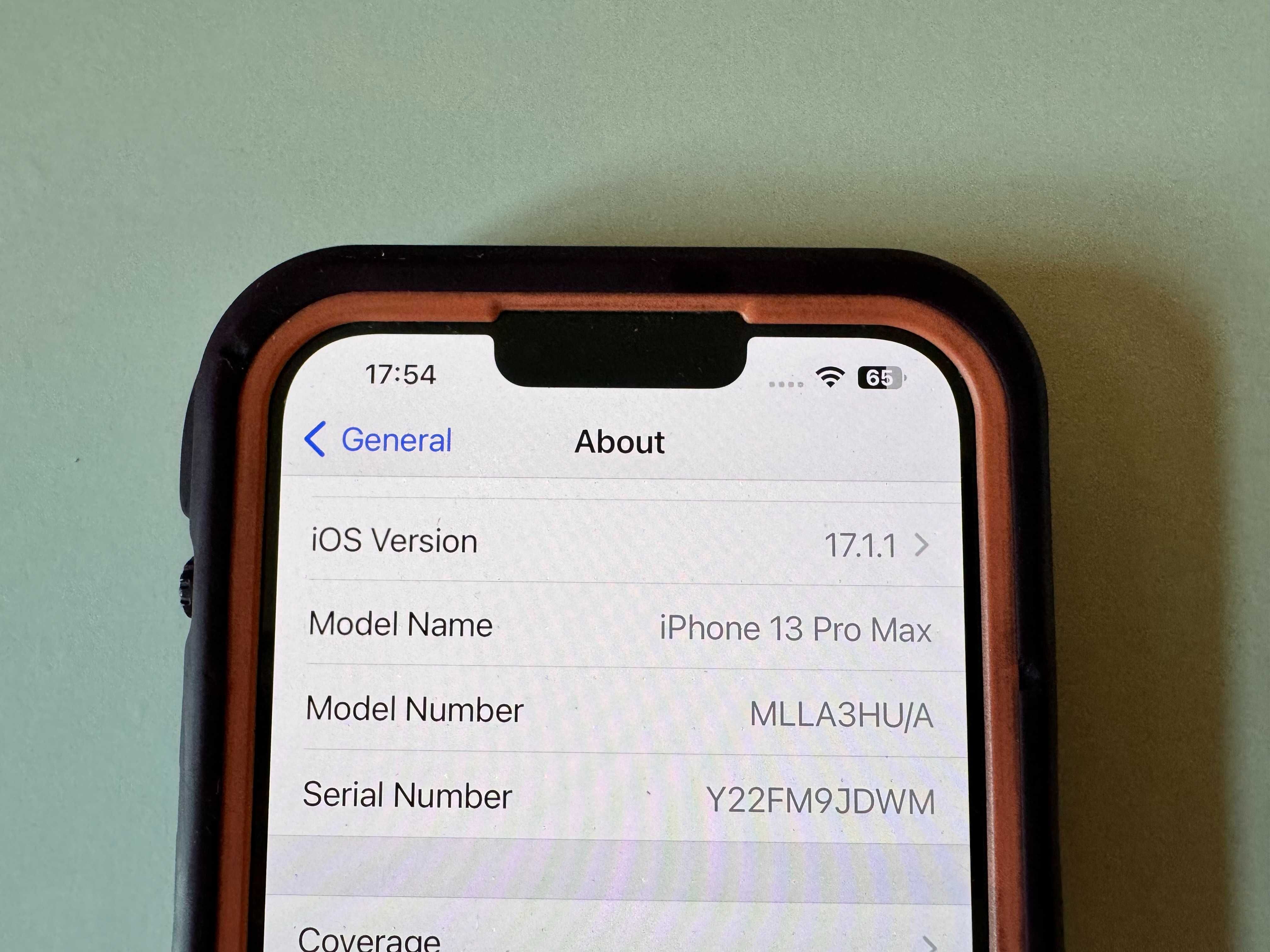 Iphone 13 Pro Max Graphite 256GB като нов с калъф на Lifeproof