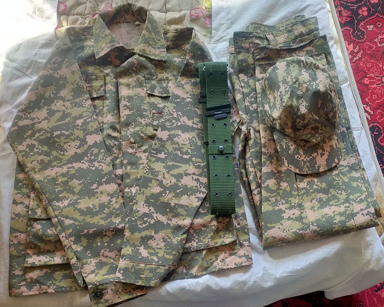 Продам военную форму