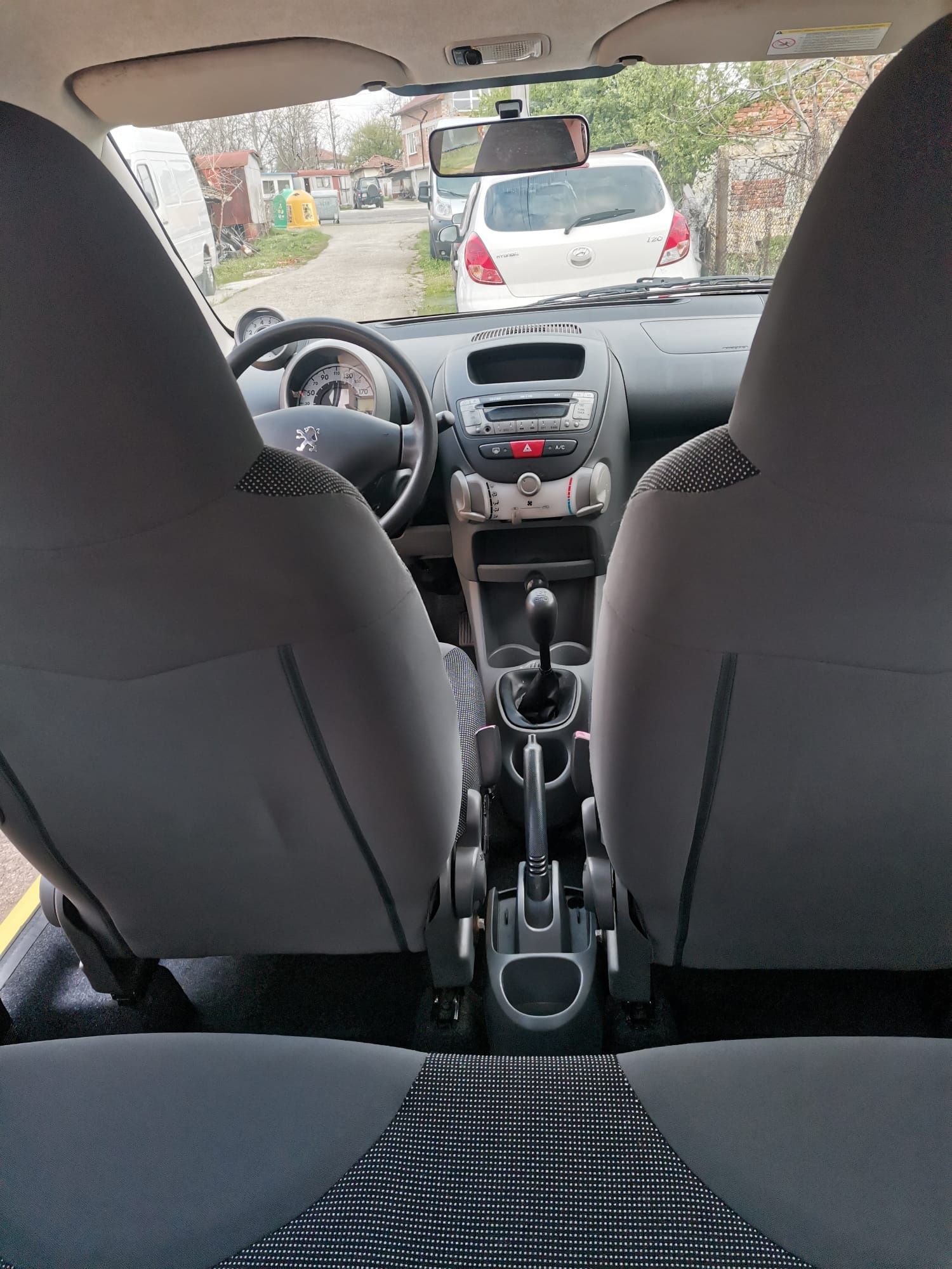 Peugeot 107 1.0 Бензин