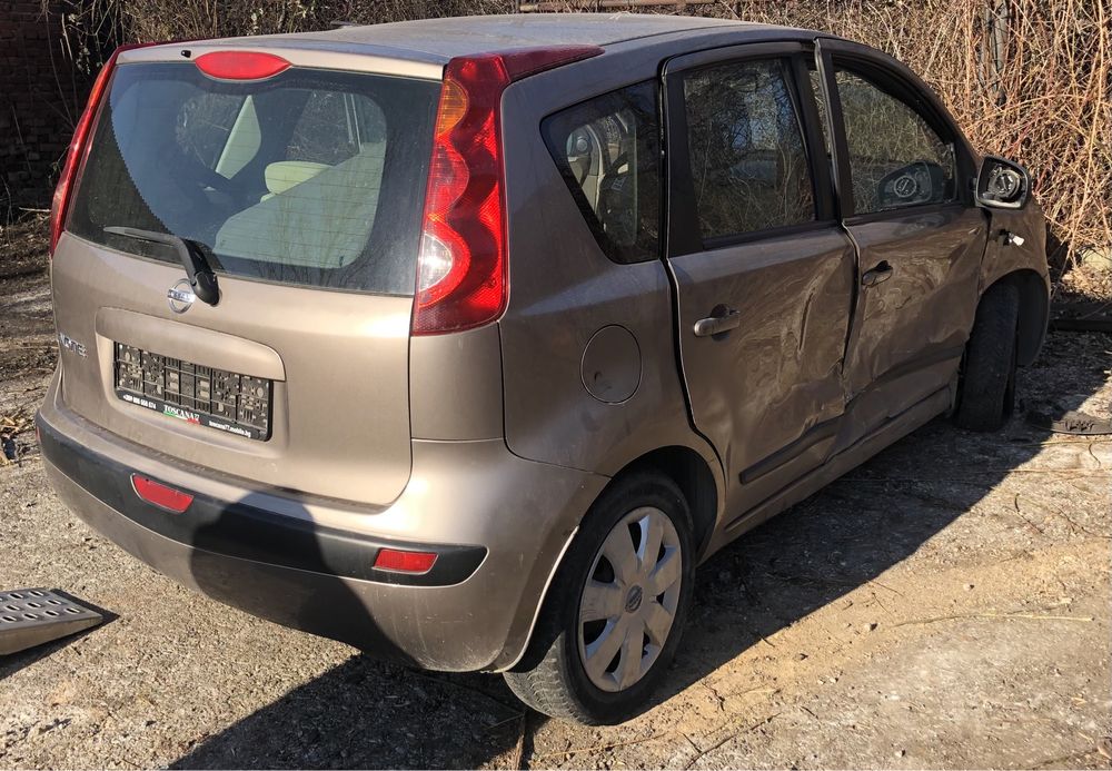 Nissan Note 1.4 i на части