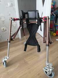 Опоры ходунки, коляска для инвалидов