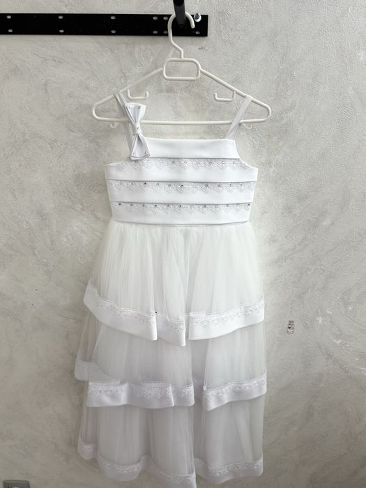 Платье праздничное на возраст от 7 до 13 лет