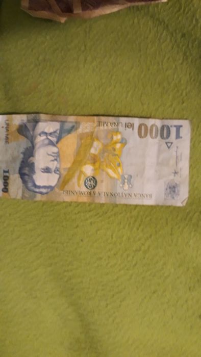 Bancnote vechi.  ...