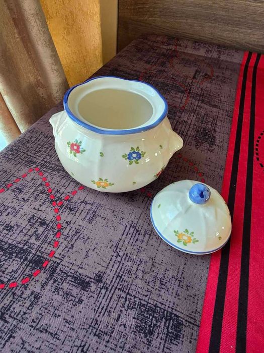 Винтидж буркан/захарница от Zeller Fayencerie, Германия