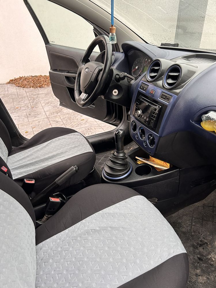Ford fiesta 2008