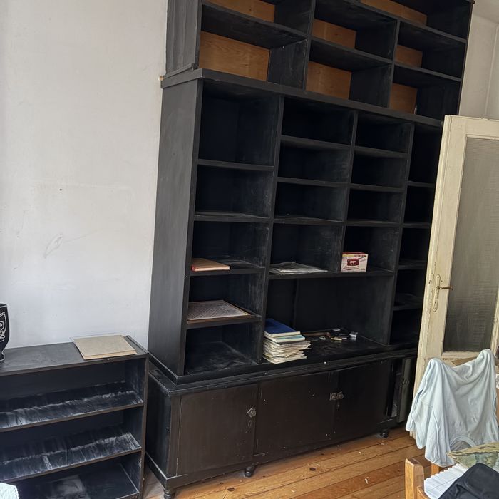 Подарявам мебели