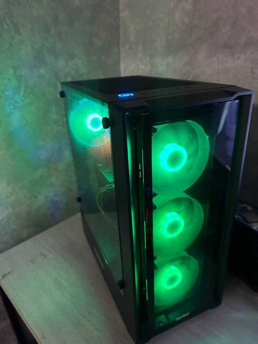Бюджетный игровой кейс 10 ядерный  RX 580 8gb/ssd 500gb /16 gb ddr4 /