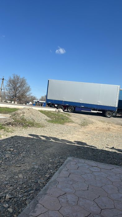 Прицеп трёхосный