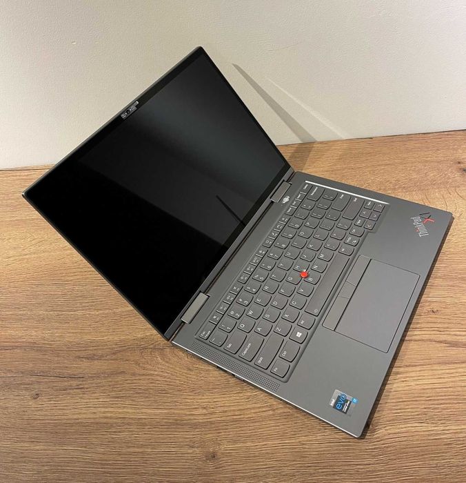 Laptop Lenovo ThinkPad X1 Yoga Gen8 14" i5 32GB Ram Win11 5G NOU Firma