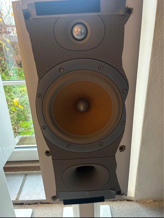 Bower & Wilkins DM602 S3