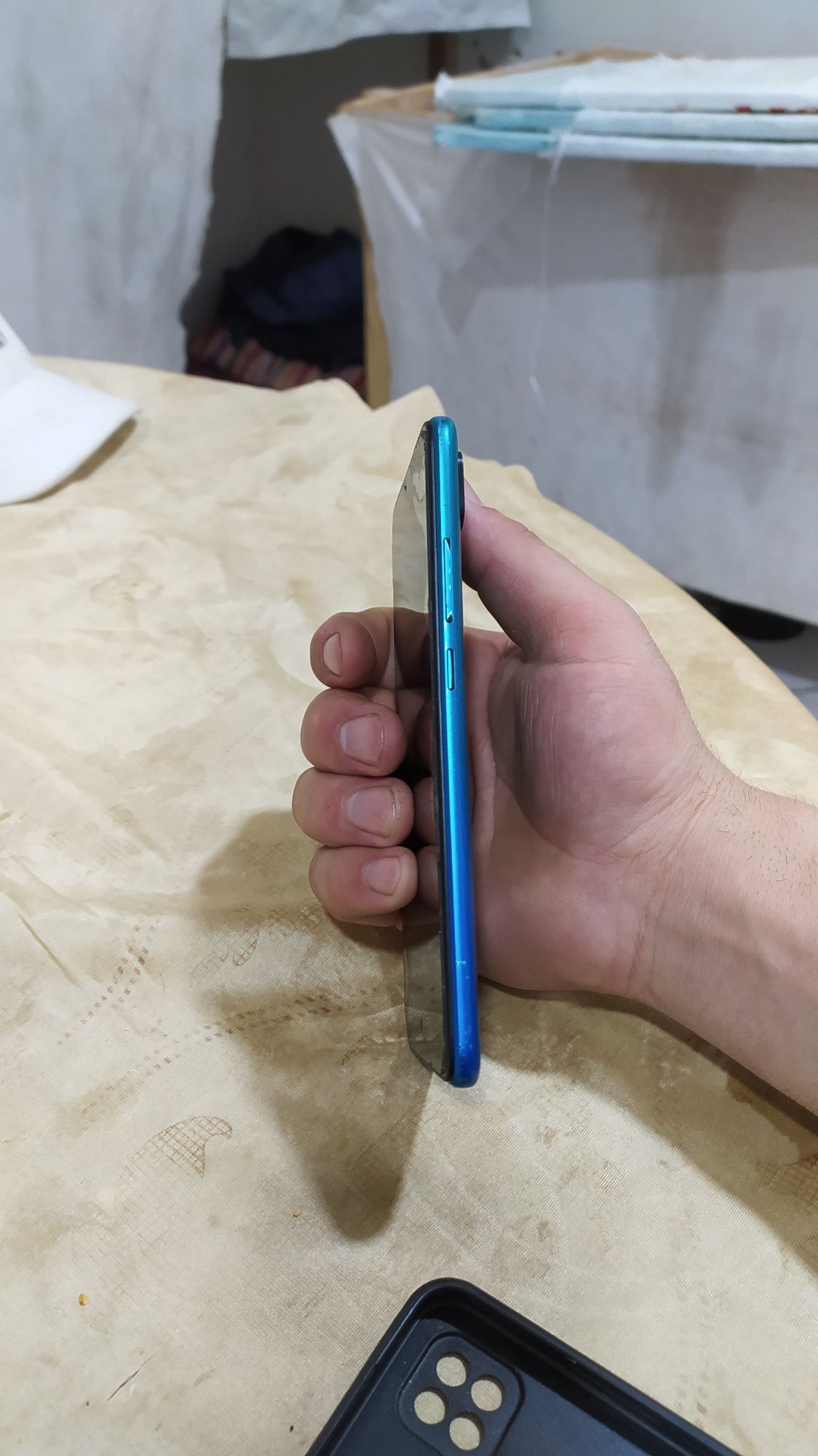 Redmi 9 C NFC srochni sotiladi yoki abmen