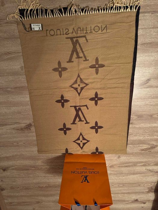 Louis Vuitton-Зимен двулицев дамски чисто нов шал