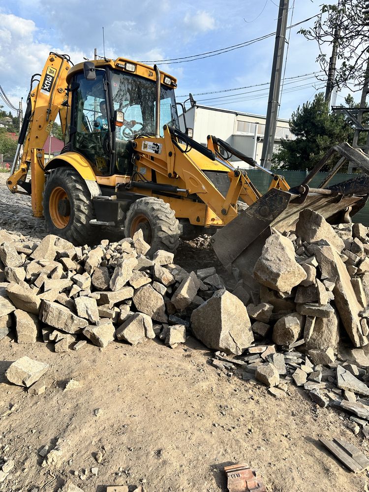 JCB/Buldoexcavator/Inchiriat/Lucrari/Sapaturi/Defrisari