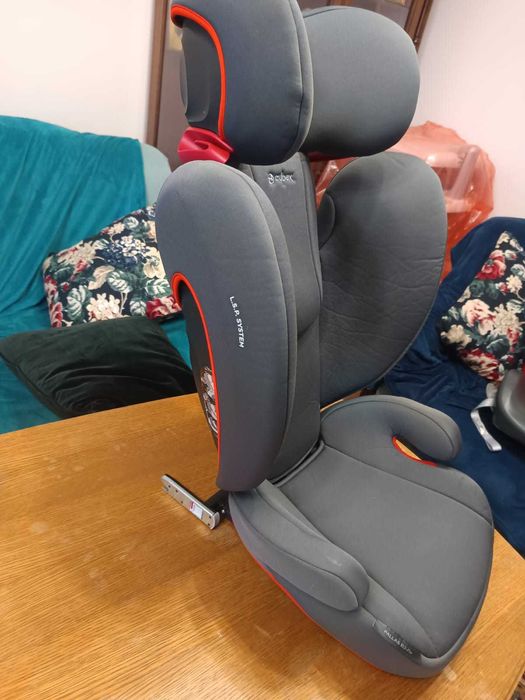 scaun auto chicco si scaun auto cybex pallas
