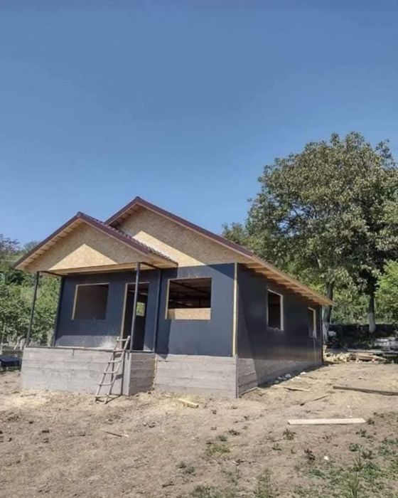 Foisoare din lemn terase Placari polistiren acoperisuri