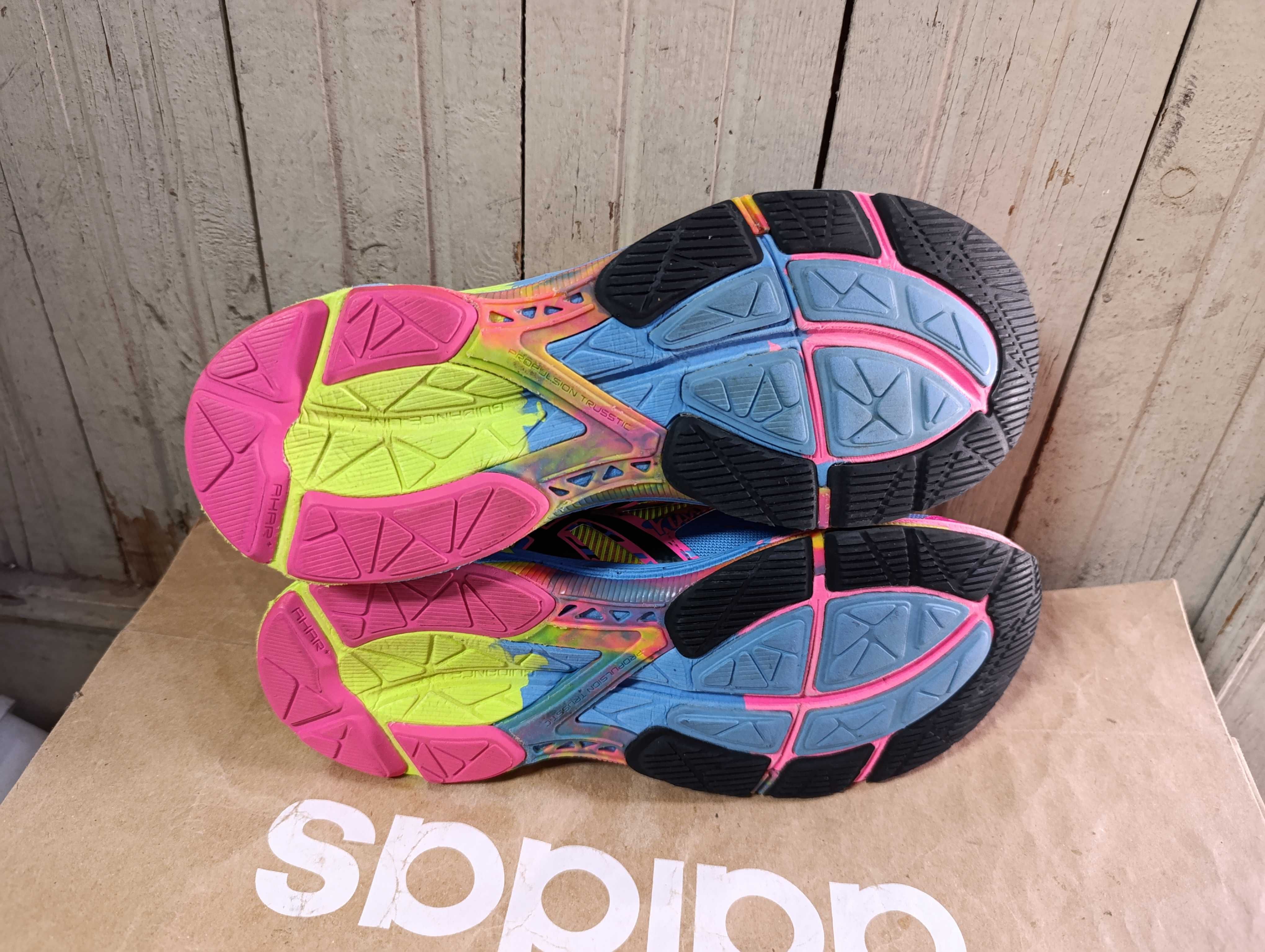 ''Asics Gel Noosa Tri 10''оригинални маратонки 38.5 номер