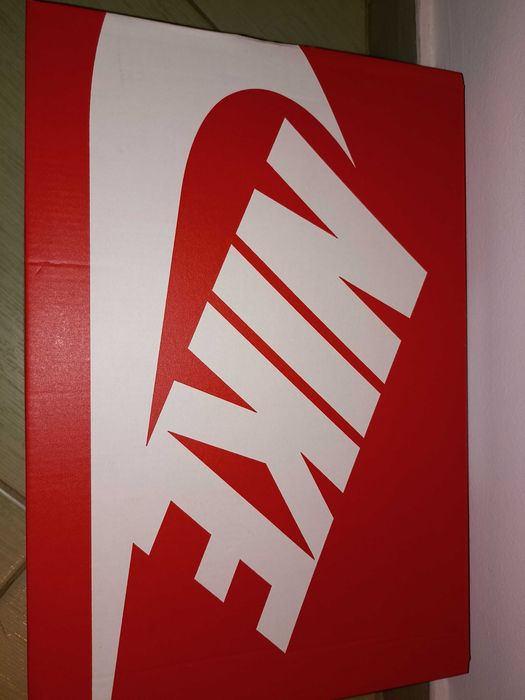 Pantofi Nike Dunk High Dark Beetroot in cutia originala