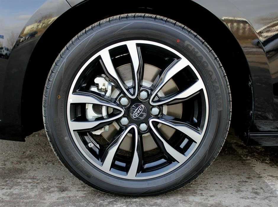 JAC J7 2024 liftbek