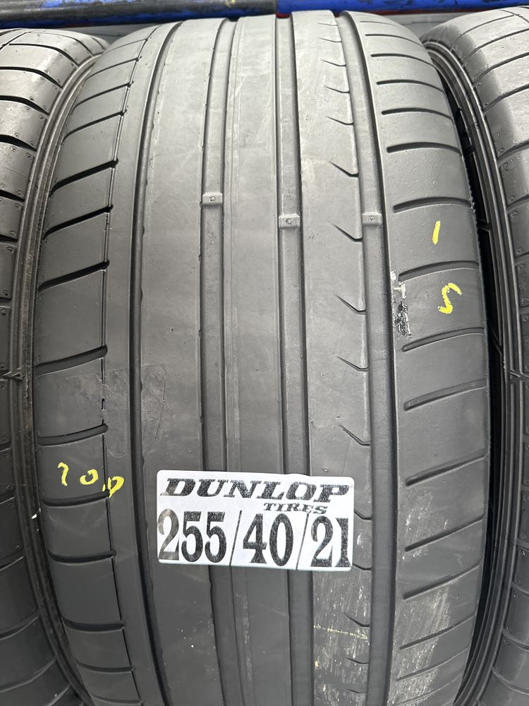 255/40/21 Dunlop Vara