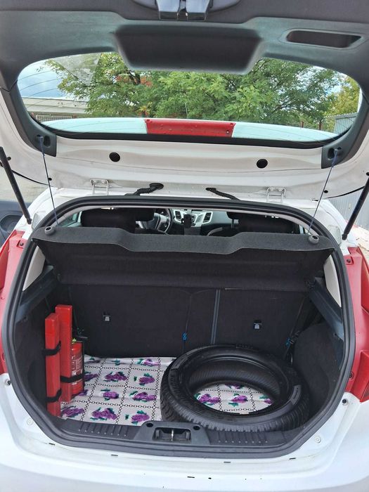Autoturism FORD FIESTA 1,4, diesel, 2012