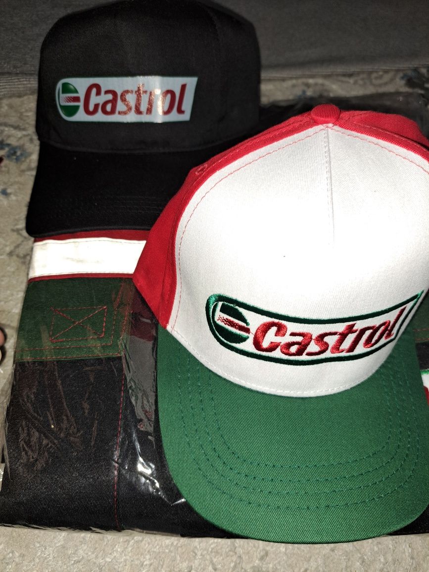 Кепки Castrol новые.