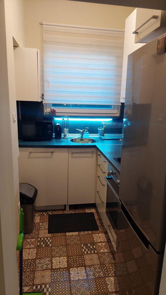 Дава се под наем Етаж от къща в Пловдив, Център - 70 кв.м за 500 € - Снимка #2